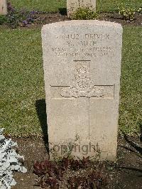 Cairo War Memorial Cemetery - Smith, Morley